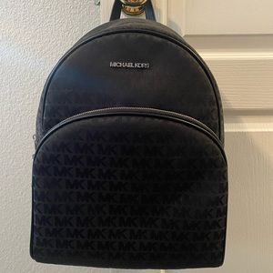 Michael Kors Abbey Large Backpack